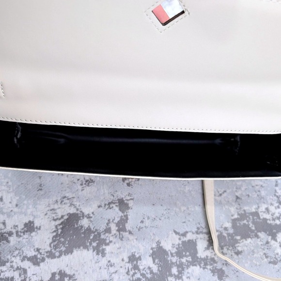 Cream Snakeskin Embossed Baguette Crossbody Bag Gold Hardware Tassel Turn-lock - Picture 9 of 13